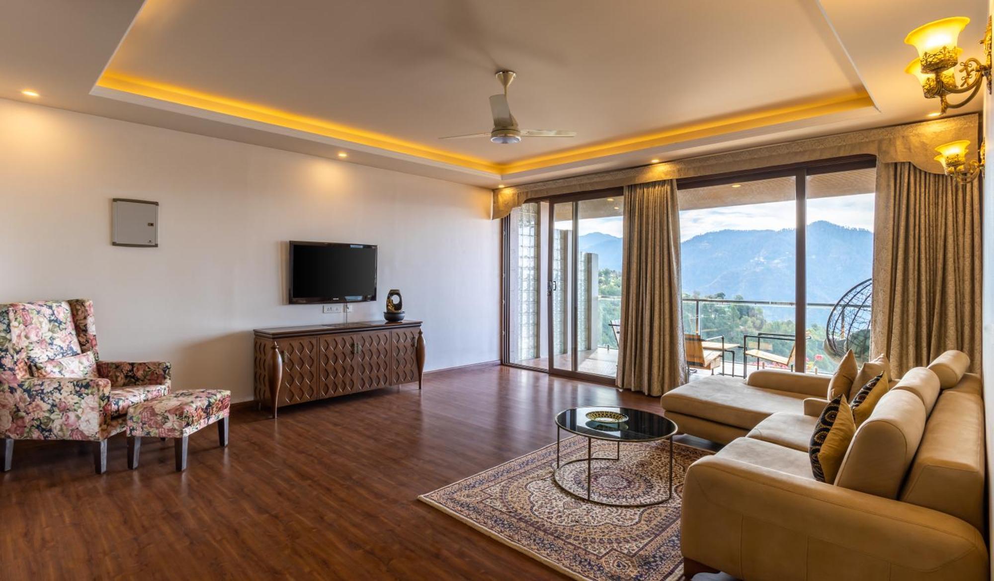 The Manor Luxury Apartments, Shimla 마쇼브라 외부 사진