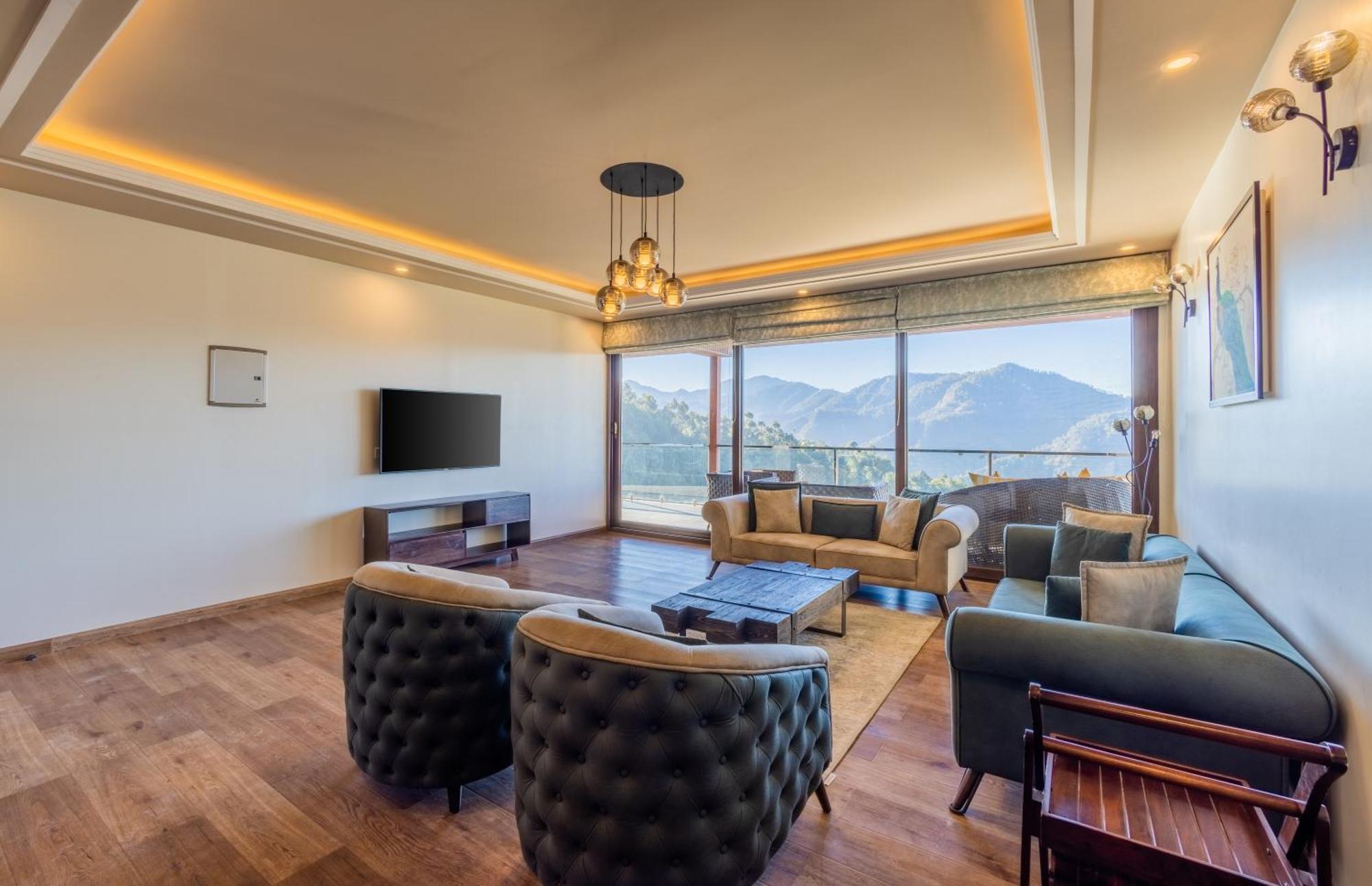 The Manor Luxury Apartments, Shimla 마쇼브라 외부 사진