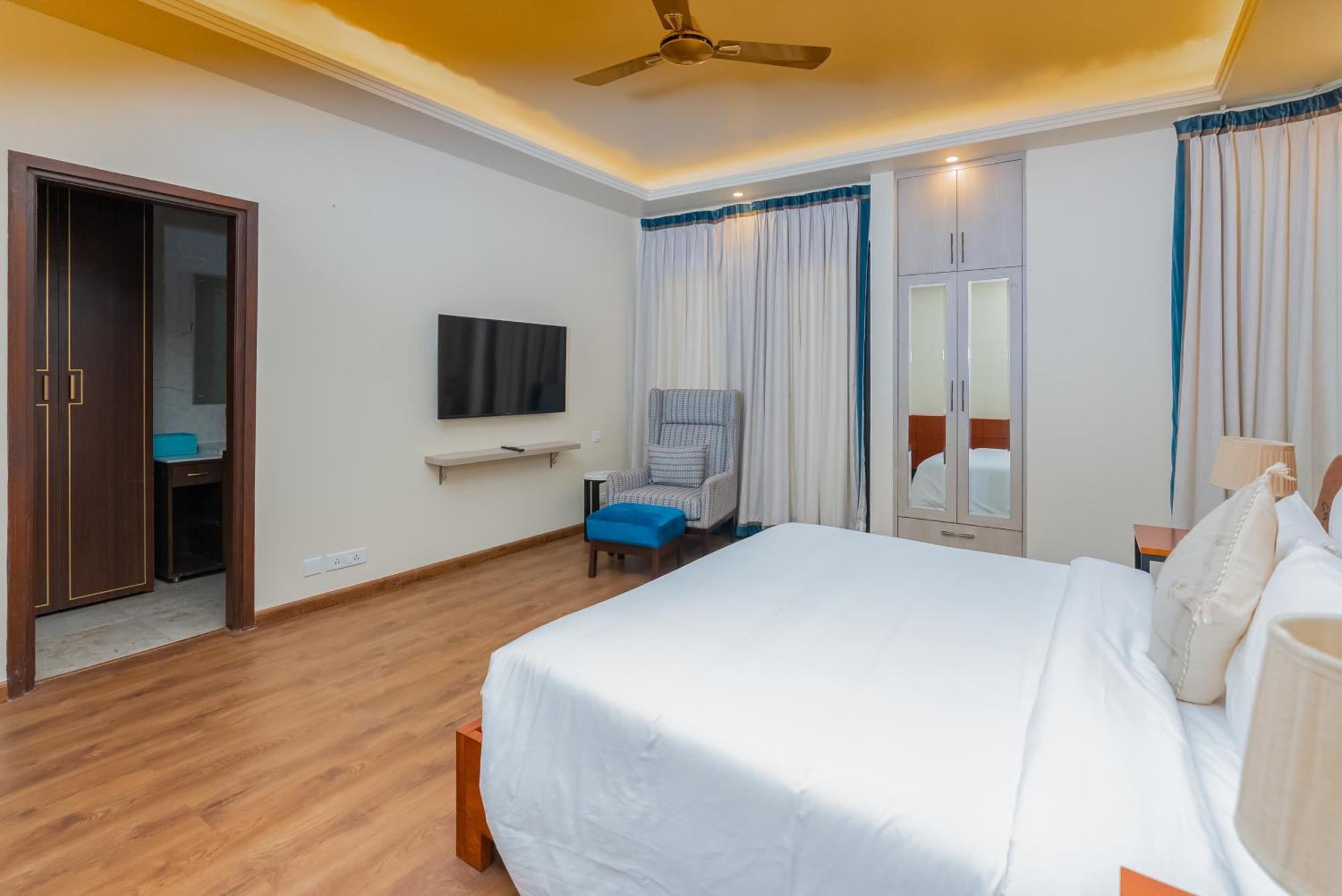The Manor Luxury Apartments, Shimla 마쇼브라 외부 사진