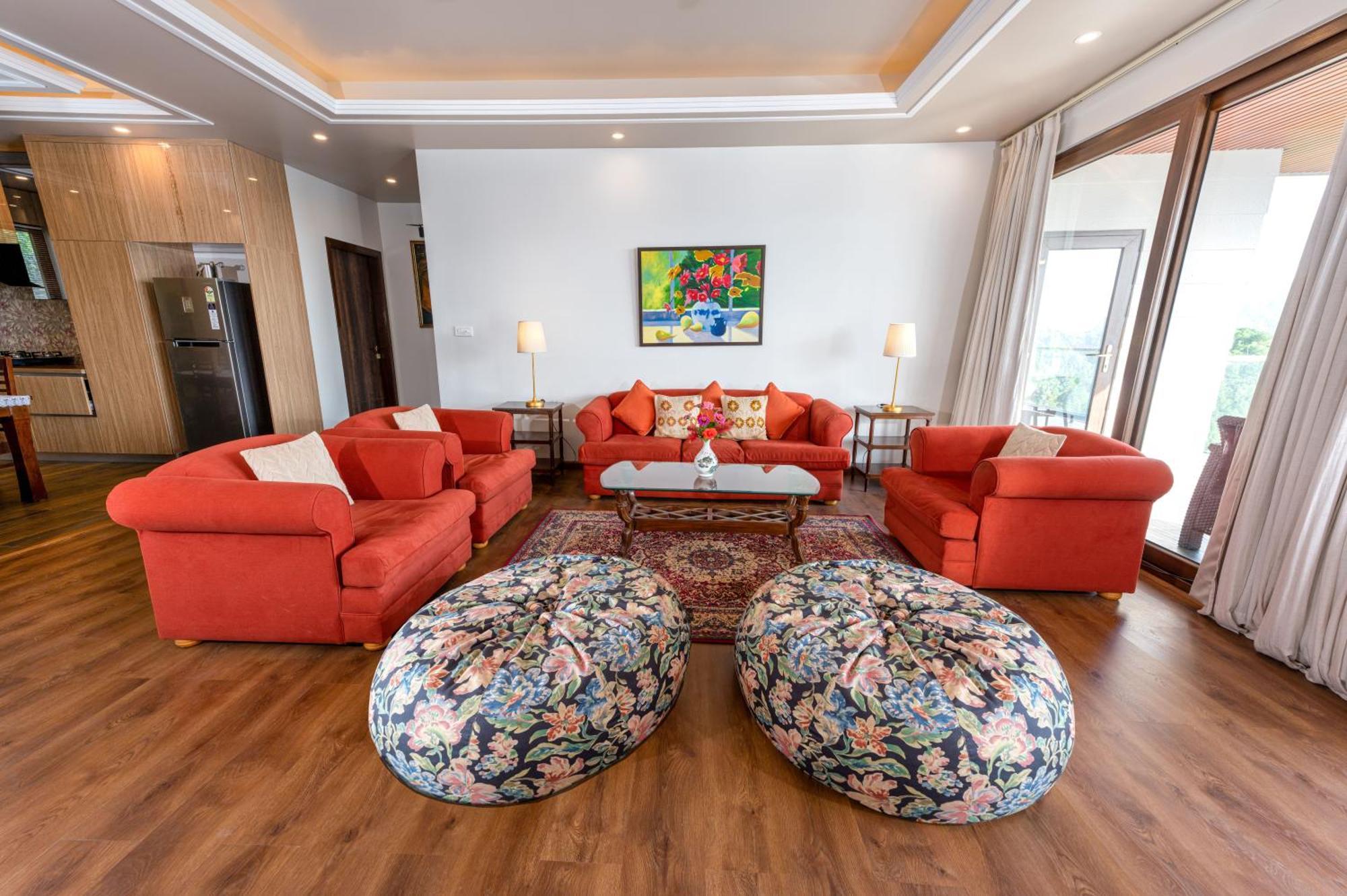 The Manor Luxury Apartments, Shimla 마쇼브라 외부 사진