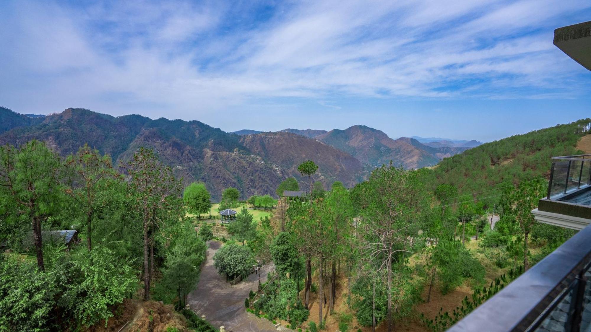The Manor Luxury Apartments, Shimla 마쇼브라 외부 사진